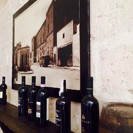Alojamento de Acomodação e Pequeno-almoço Castello Conti Filo 5*