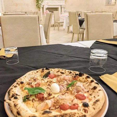 Alojamento de Acomodação e Pequeno-almoço Castello Conti Filo 5*