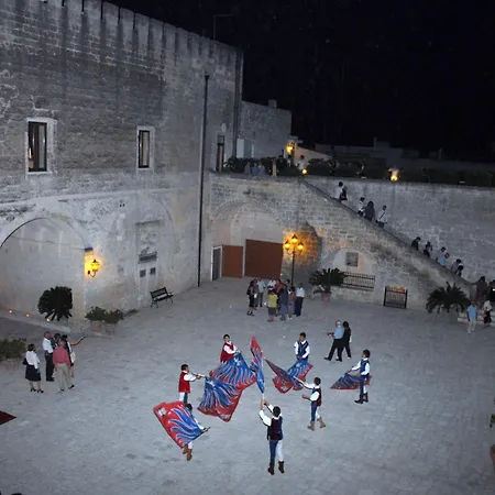 Castello Conti Filo Torre Santa Susanna